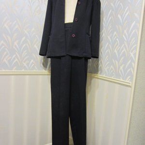 Jessica Howard pant suit, size 8